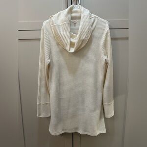 Reba Women's Cream Cowl Neck Sweater- L